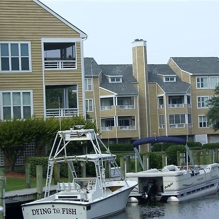 Pirate'S Cove Resort Condos 맨테오 외부 사진