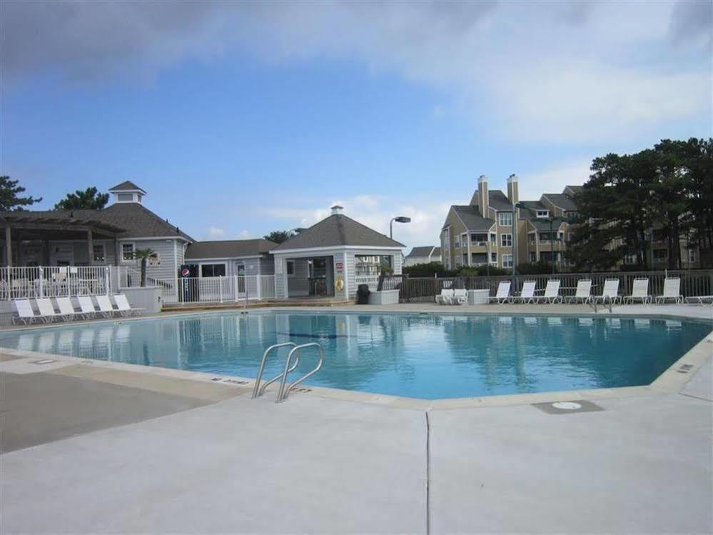 Pirate'S Cove Resort Condos 맨테오 외부 사진
