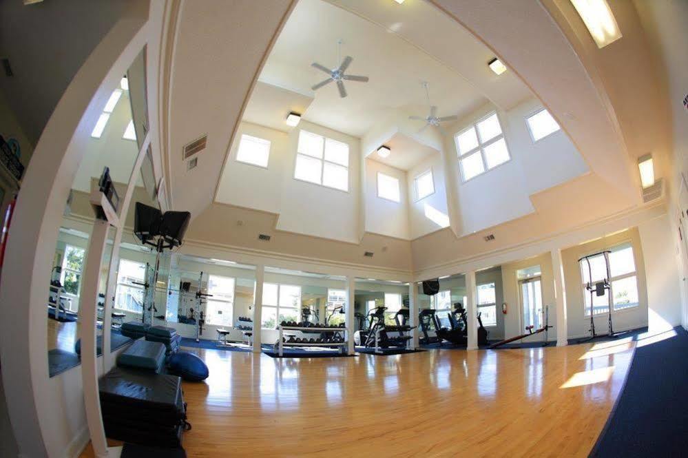 Pirate'S Cove Resort Condos 맨테오 외부 사진